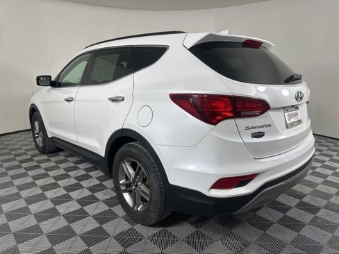 Used 2017 Hyundai Santa Fe Sport image 5
