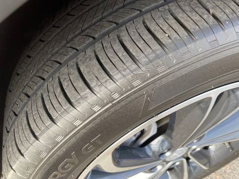 Certified 2023 Buick Encore GX Select image 22