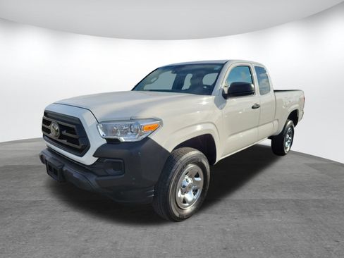 Certified 2021 Toyota Tacoma SR image 3