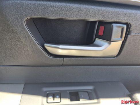 New 2026 Toyota Tundra Limited AWD/4WD image 11