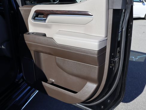 Used 2023 GMC Sierra 1500 SLT w/ SLT Premium Plus Package image 35