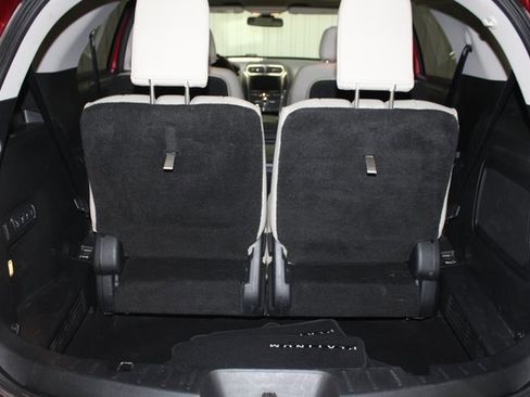 Used 2017 Ford Explorer Platinum image 7