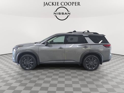 New 2026 Nissan Pathfinder SL w/ SL Premium Package image 8