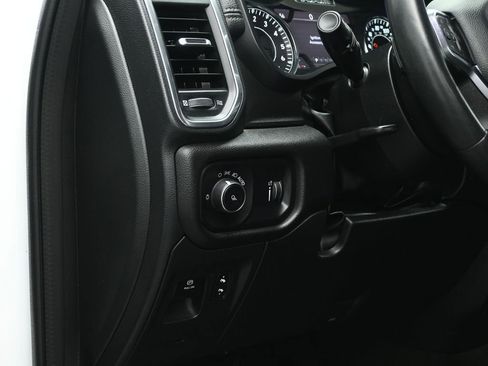 Used 2023 RAM 1500 Laramie image 10