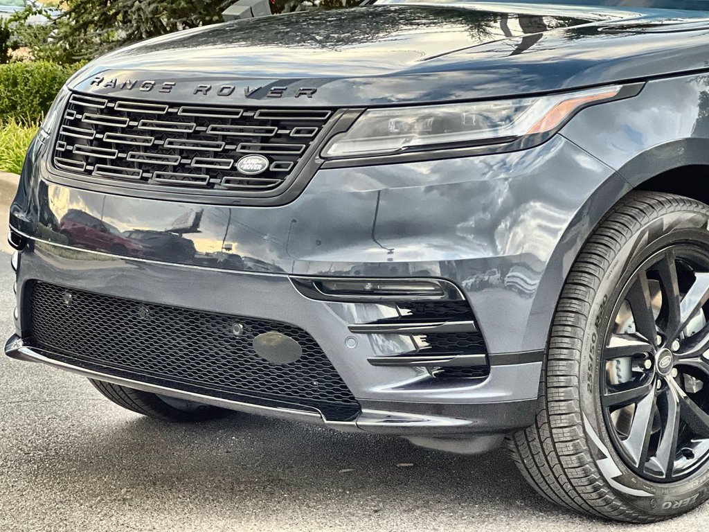 Certified 2025 Land Rover Range Rover Velar Dynamic SE AWD/4WD image 9