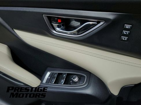 Used 2023 Subaru Ascent Limited AWD/4WD image 25