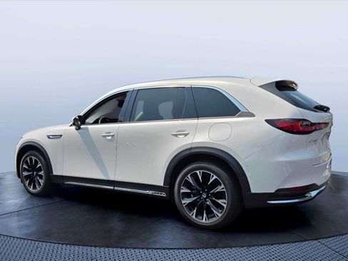 Certified 2024 MAZDA CX-90 Plug-In Hybrid w/ Premium Pkg AWD/4WD image 4