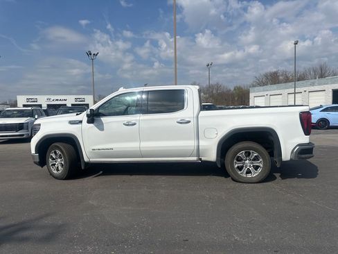 Used 2025 GMC Sierra 1500 SLT image 11