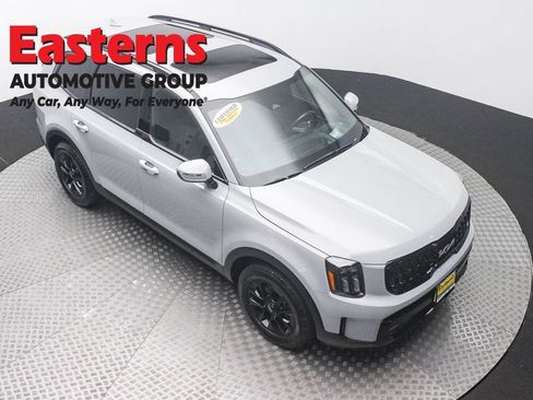 Used 2024 Kia Telluride SX Prestige X-Pro AWD/4WD image 3