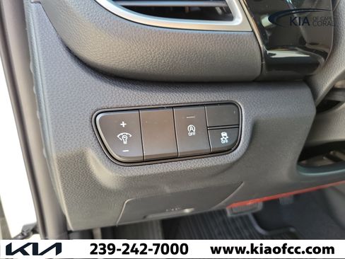 New 2026 Kia Seltos S FWD image 21