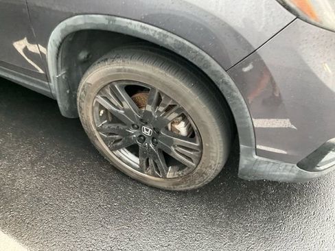 Used 2021 Honda Passport Sport image 3