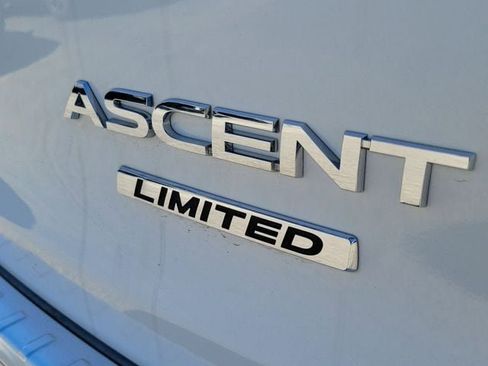 Used 2024 Subaru Ascent Limited w/ Technology Package image 7