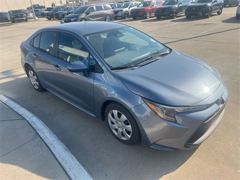 Used 2024 Toyota Corolla LE image 5