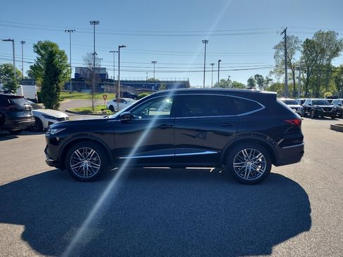 Used 2023 Acura MDX SH-AWD w/ Advance Package image 4