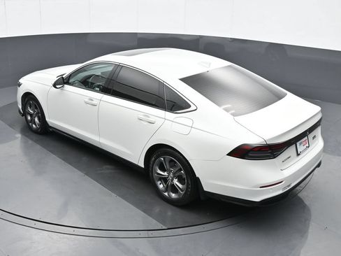 Used 2023 Honda Accord EX-L image 19