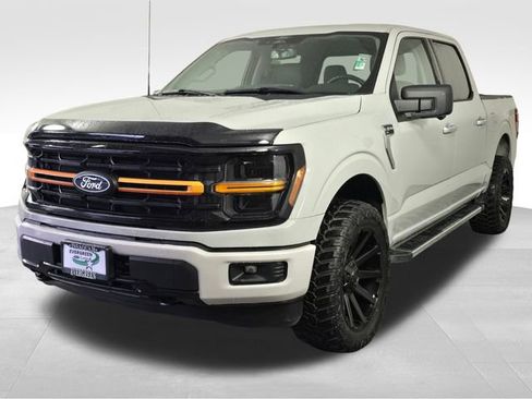 Used 2024 Ford F150 XLT w/ Tow/Haul Package image 3