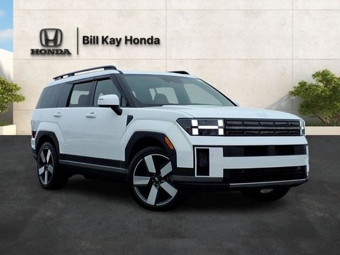 Used 2024 Hyundai Santa Fe Limited image 5