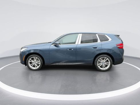 Used 2025 BMW X3 xDrive30i w/ Premium Package image 5