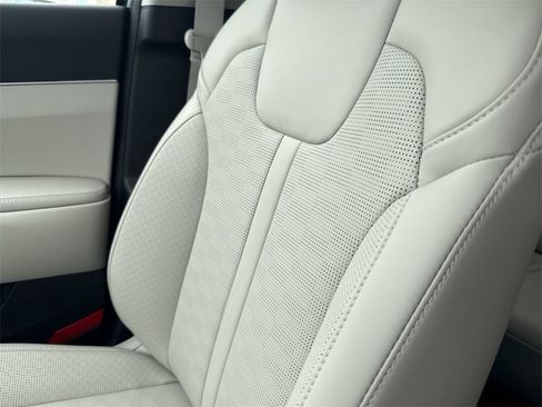 New 2025 Kia Sorento S image 43