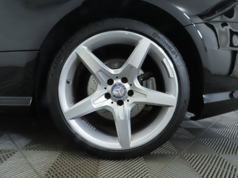 Used 2013 Mercedes-Benz SL 550 image 35