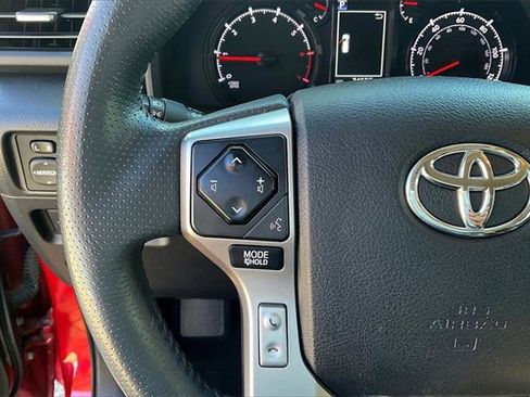 Used 2020 Toyota 4Runner SR5 image 15