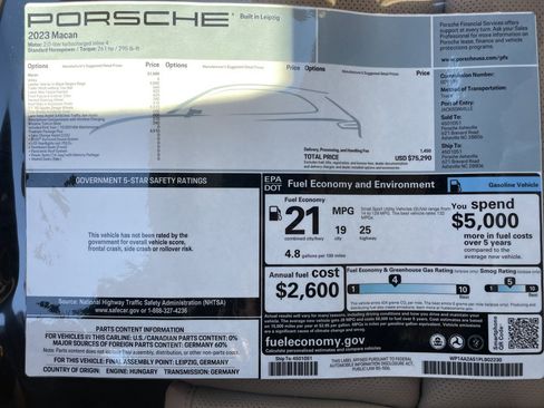 Certified 2023 Porsche Macan image 33