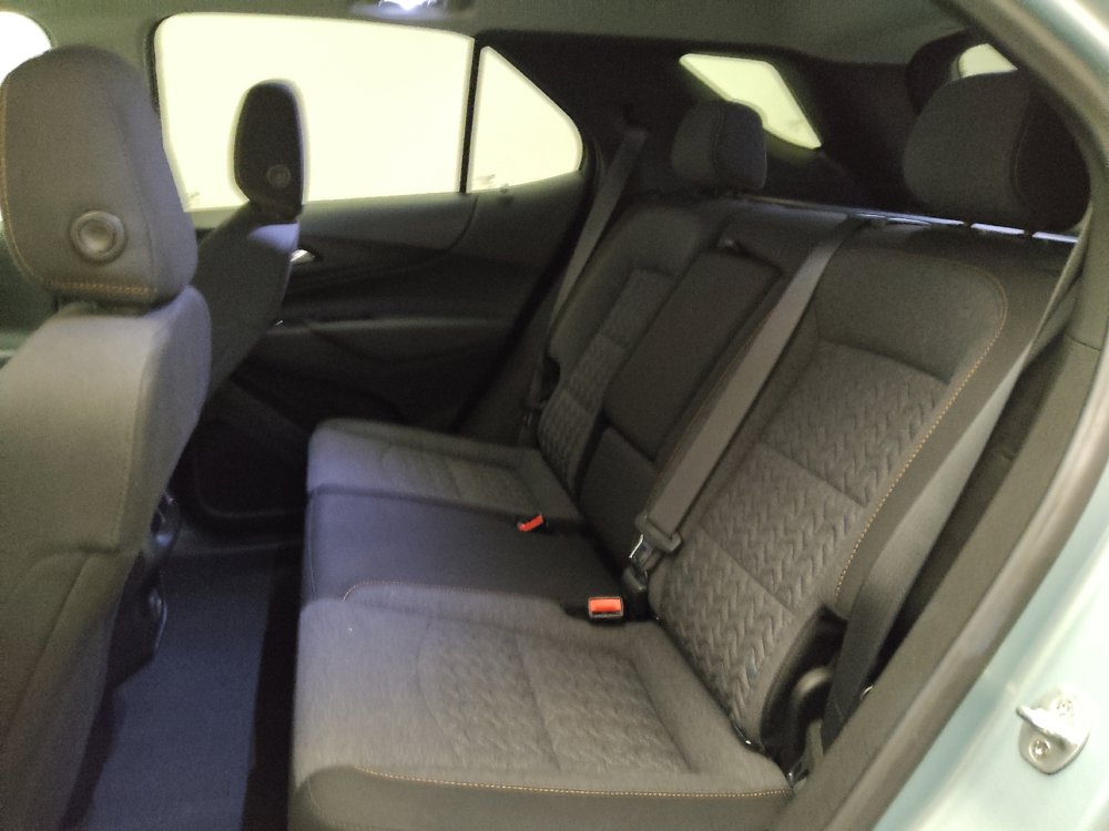 Used 2022 Chevrolet Equinox LT w/ LPO, Floor Liner Package FWD image 18