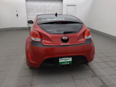 Used 2016 Hyundai Veloster w/ Option Group 02 FWD image 6
