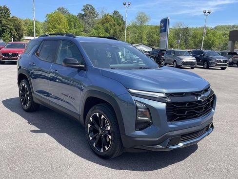 Used 2025 Chevrolet Equinox RS image 5