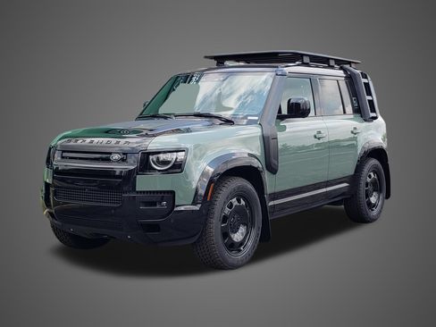 New 2026 Land Rover Defender 110 AWD/4WD image 1
