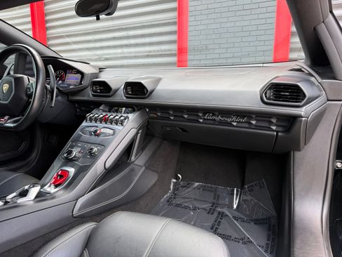 Used 2016 Lamborghini Huracan LP 610-4 AWD/4WD image 27