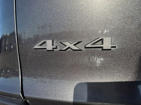 Used 2021 Jeep Cherokee Trailhawk w/ Technology Group image 33