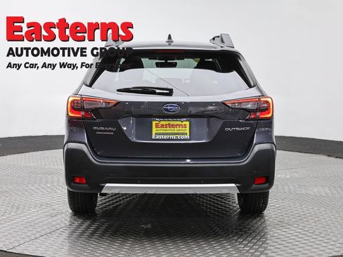 Used 2023 Subaru Outback Limited AWD/4WD image 6