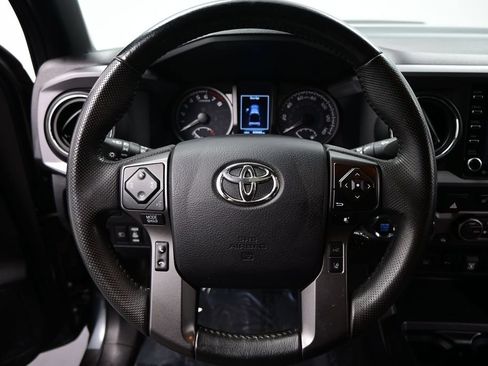 Used 2023 Toyota Tacoma TRD Sport w/ TRD Premium Sport Package AWD/4WD image 17