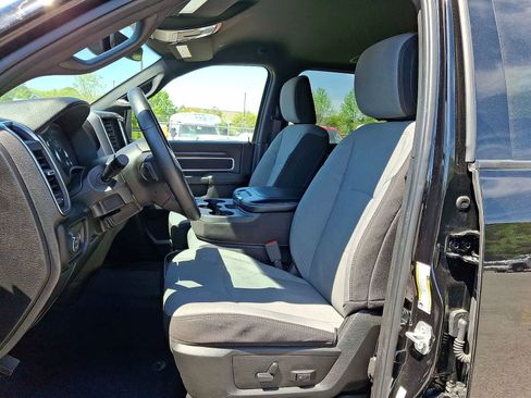 Used 2024 RAM 2500 Big Horn w/ Bed Utility Group image 24