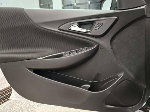 Used 2024 Chevrolet Malibu LT image 29