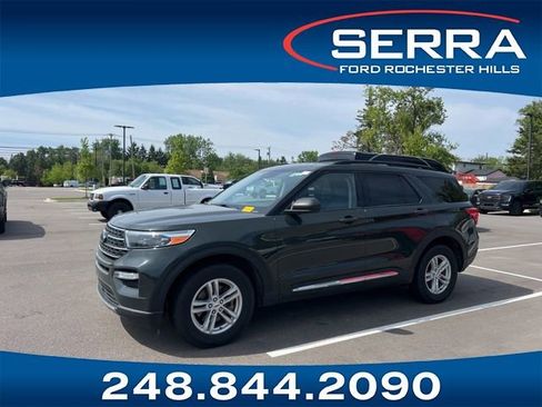 Used 2023 Ford Explorer XLT w/ Equipment Group 202A AWD/4WD image 1
