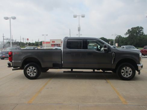Used 2024 Ford F350 XLT w/ 360-Degree Camera Package AWD/4WD image 14