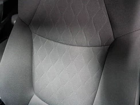 Certified 2021 Toyota Corolla LE image 25