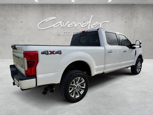 Used 2019 Ford F250 Platinum w/ Platinum Ultimate Package AWD/4WD image 16