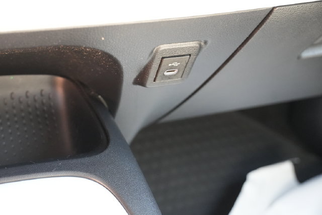 Used 2025 Toyota Corolla SE FWD image 36