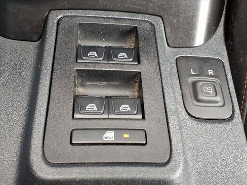 Used 2021 Ford Bronco Badlands image 18