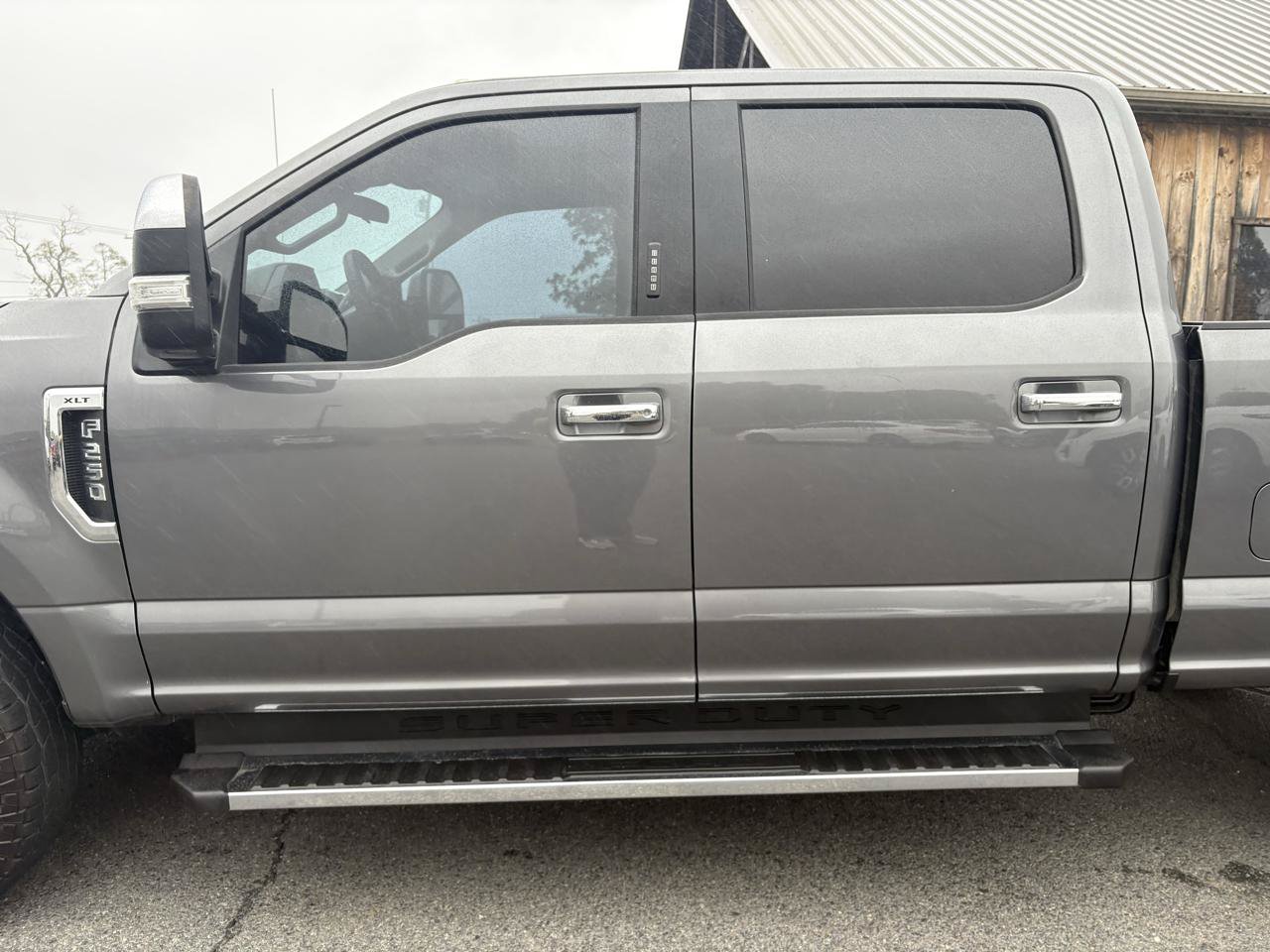 Used 2021 Ford F250 XLT w/ XLT Premium Package AWD/4WD image 32