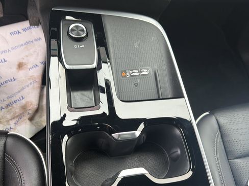 Used 2025 Buick Enclave Sport Touring image 23