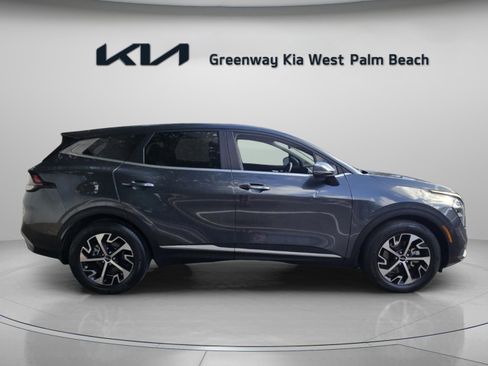 Used 2023 Kia Sportage EX FWD image 8