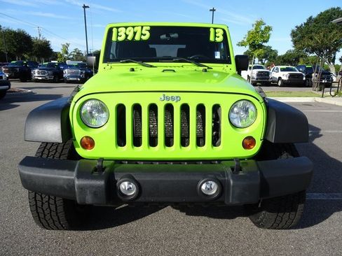Used 2013 Jeep Wrangler Sport image 9