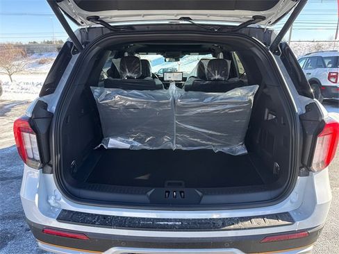 New 2026 Ford Explorer Tremor image 11