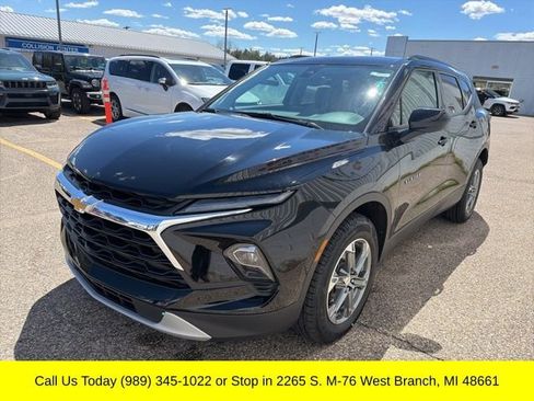 Used 2023 Chevrolet Blazer LT w/ Convenience Package AWD/4WD image 10