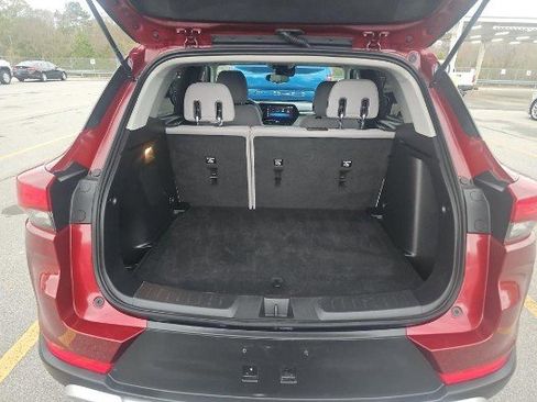 Used 2025 Chevrolet TrailBlazer LT image 6