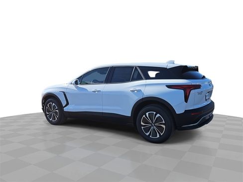 New 2026 Chevrolet Blazer EV LT image 6